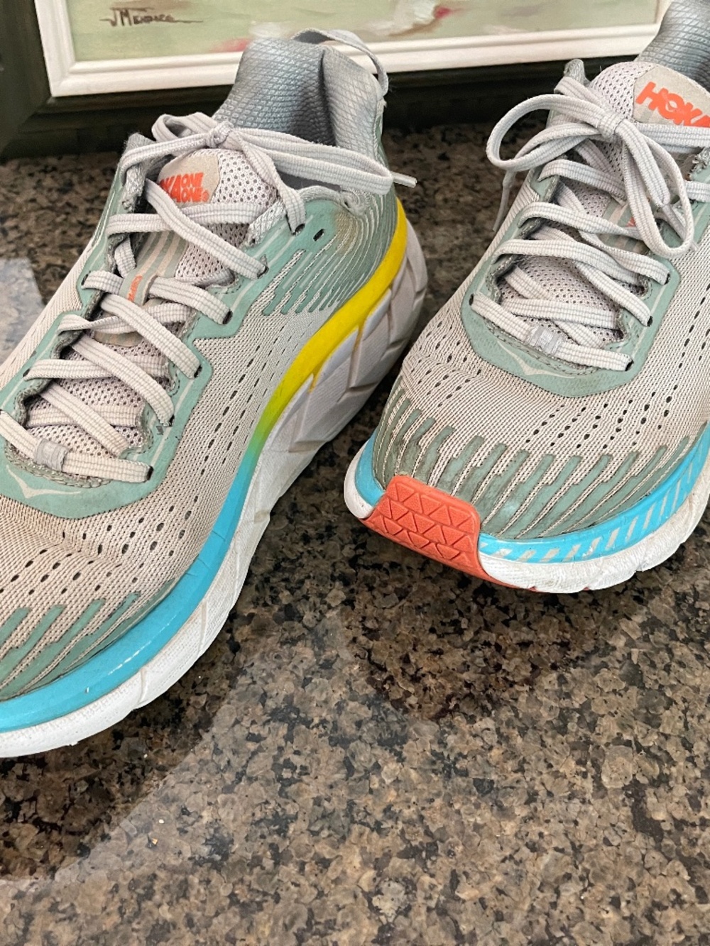 Hoka One One Clifton 5 Size 10.5